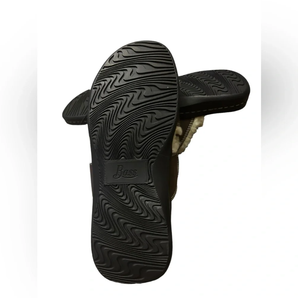 003 SLPPRS: Bass Sherpa Outdoor slippers size 8 - Picture 6 of 6